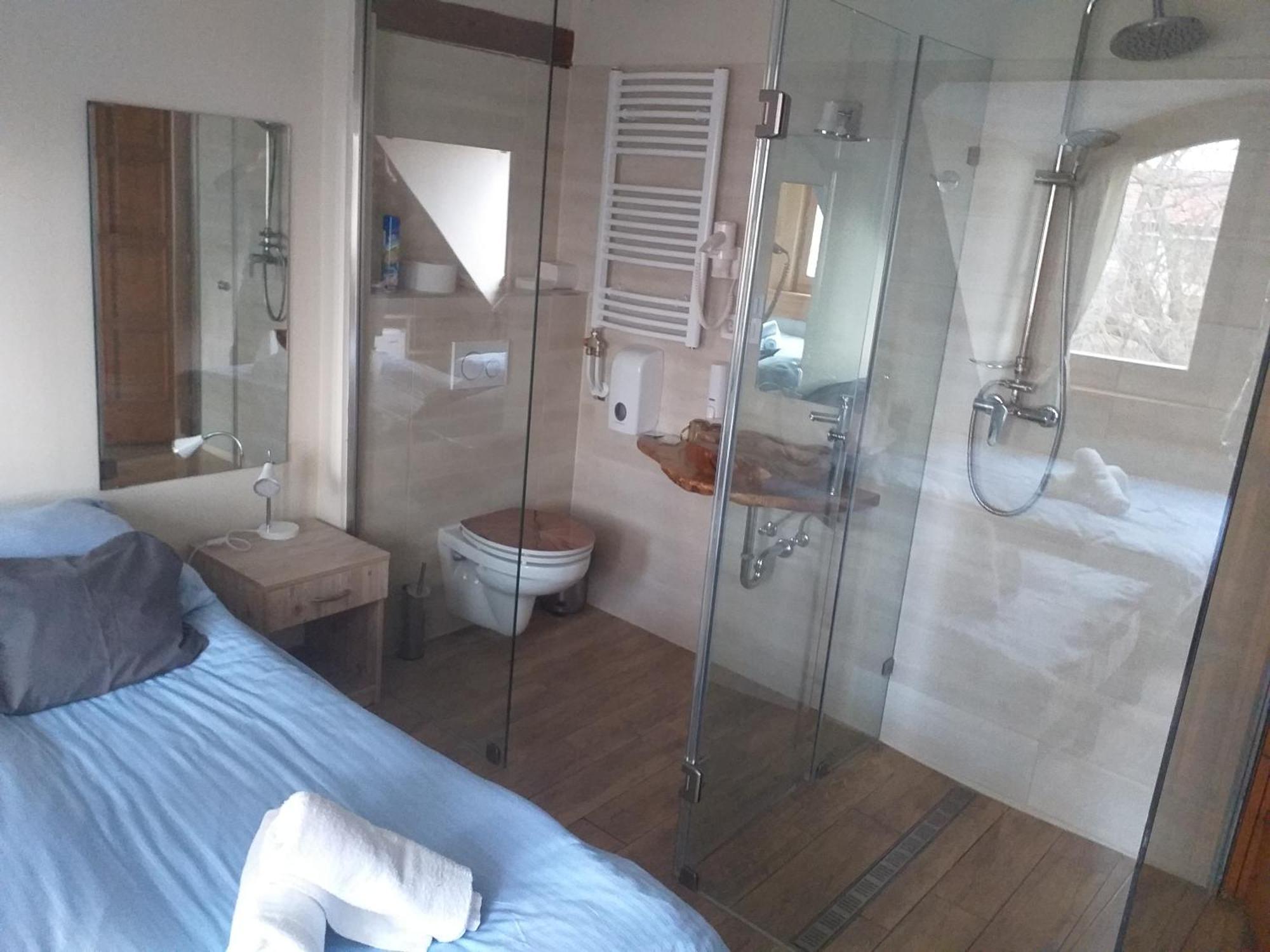 Kenguru Panzio Hotel Hodmezovasarhely Luaran gambar