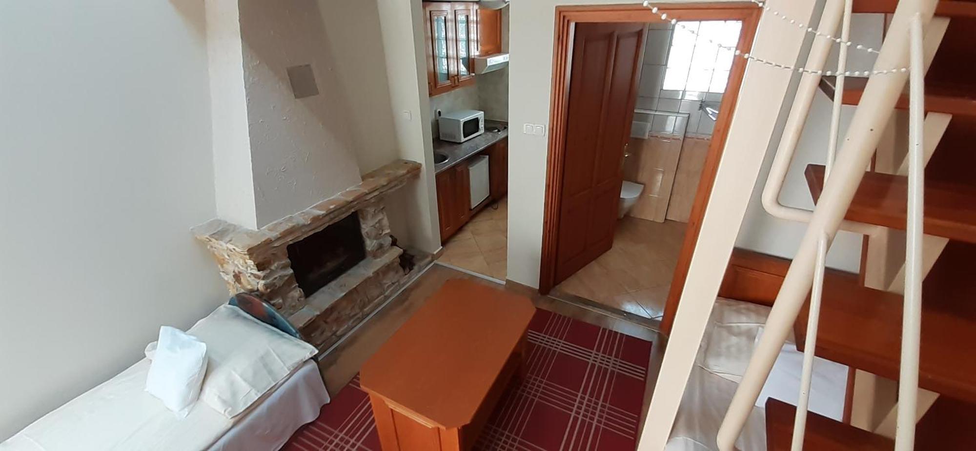 Kenguru Panzio Hotel Hodmezovasarhely Luaran gambar